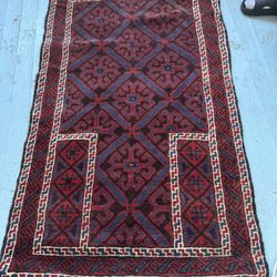 5x7 : Vintage Hand Woven Wool Rug with Geometric Patterns