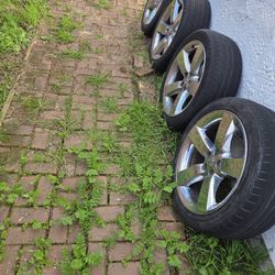 DODGE CHARGER 20 INCH RIMS 