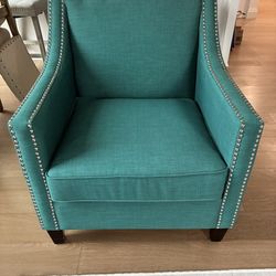 Elegant Living Room Chair