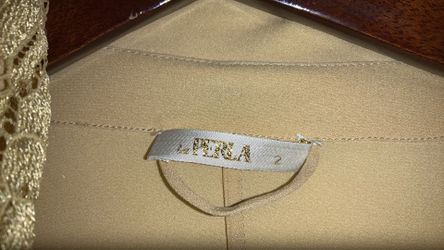 Beautiful Size 2 All Silk La Perla Robe