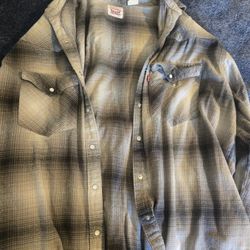 Levi's Flannel