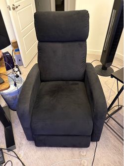 Black recliner chair