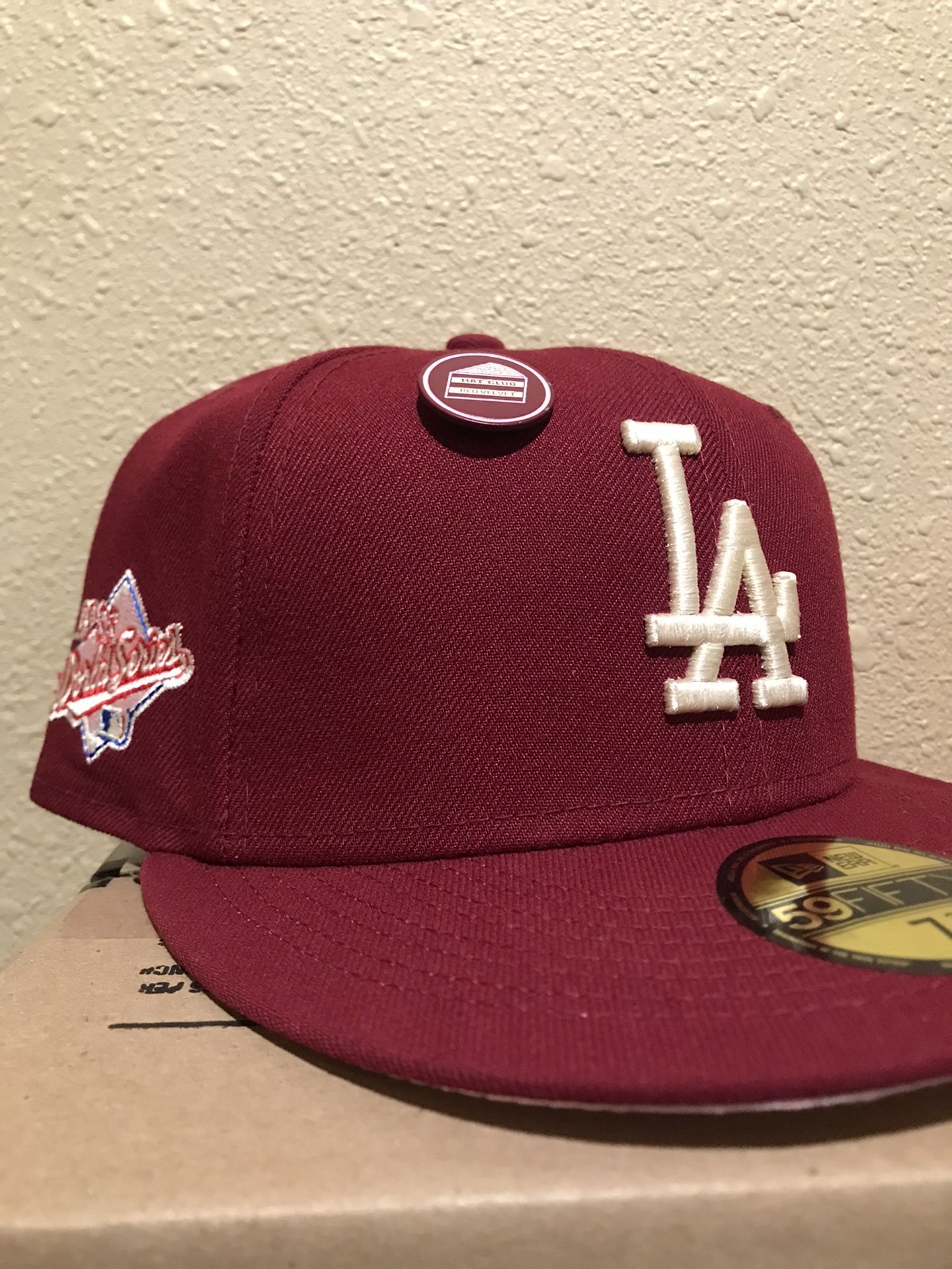 Hat Club Exclusive “Red Velvet” Los Angeles Dodgers 7 3/8