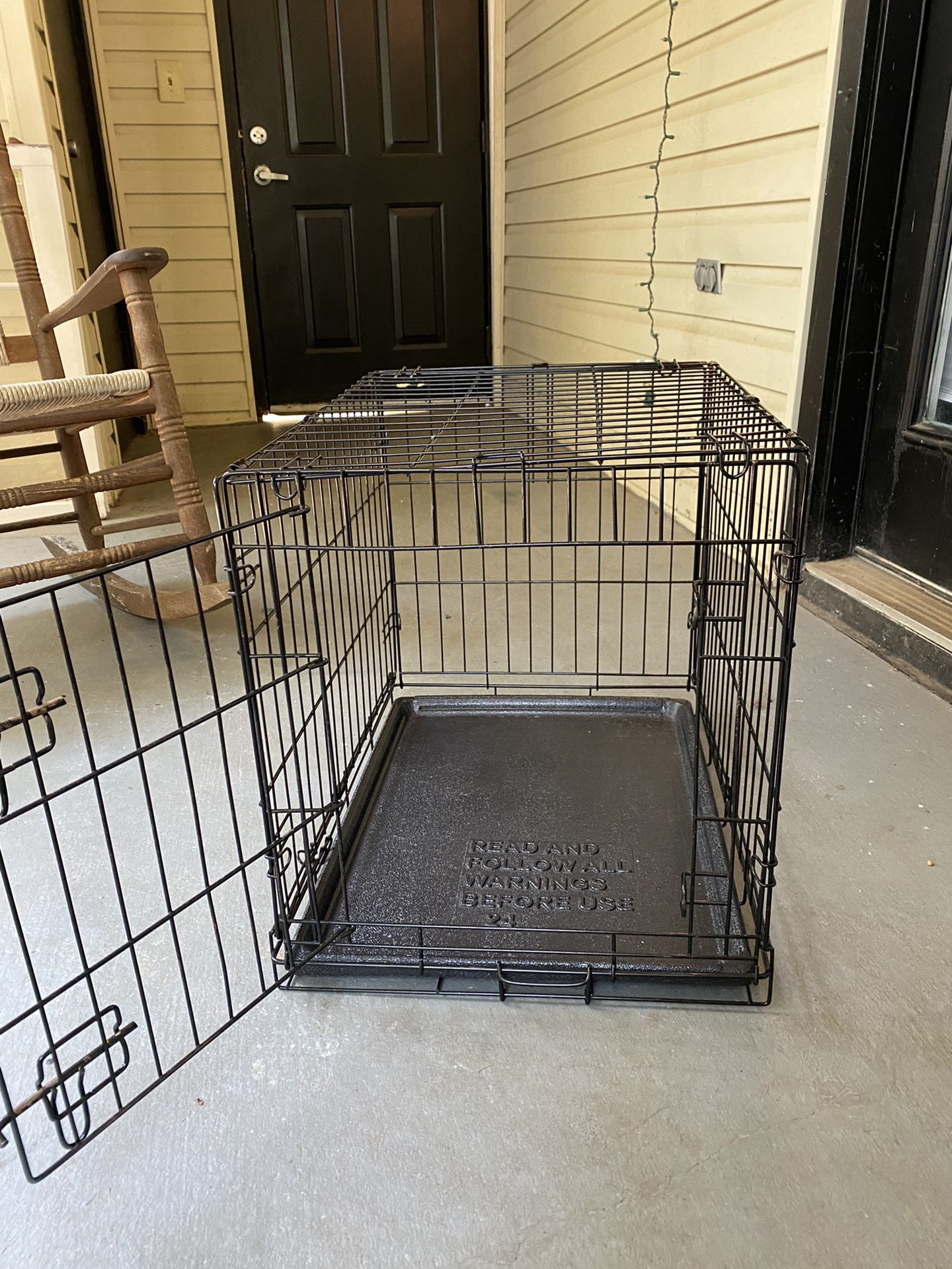 Medium Wire Dog Crate 