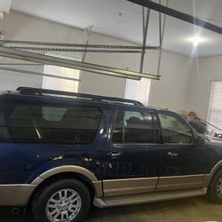 2011 Ford Expedition