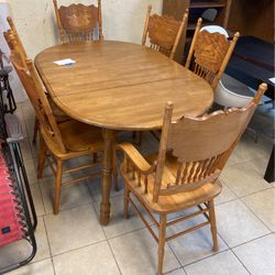 Dinner Table w/ 6 chairs