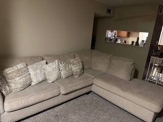 Sectional couch