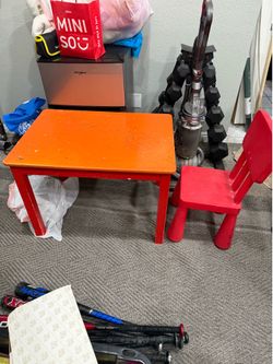 Kids table