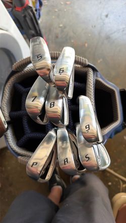 Yamaha rmx 216 golf clubs 5- sw 8clubs + putter