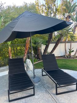 Outdoor Umbrellas (2) & Lounge Chairs (2)