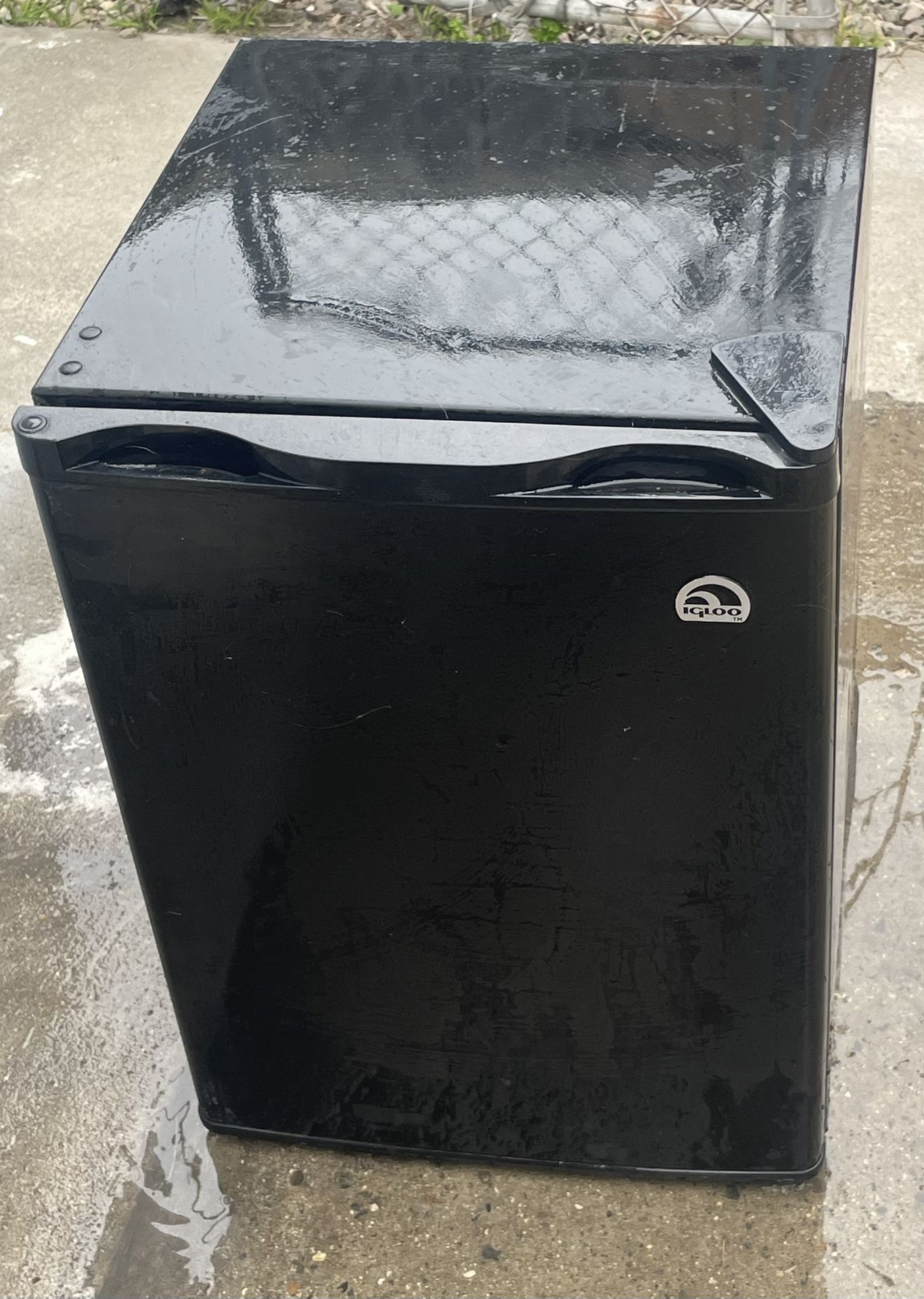 Black mini Fridge