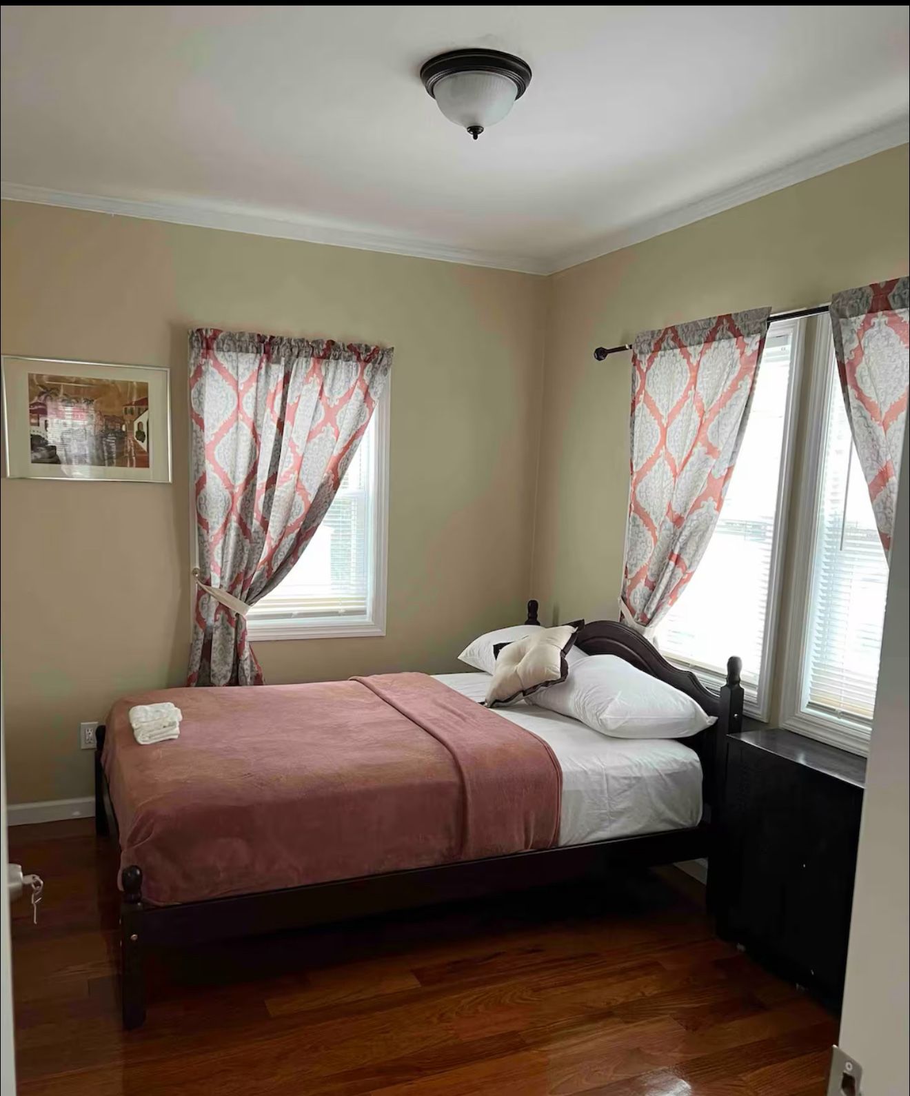 Full Size Bed And Mattress Wood