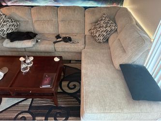 Two couches (PLEASE READ DESCRIPTION)