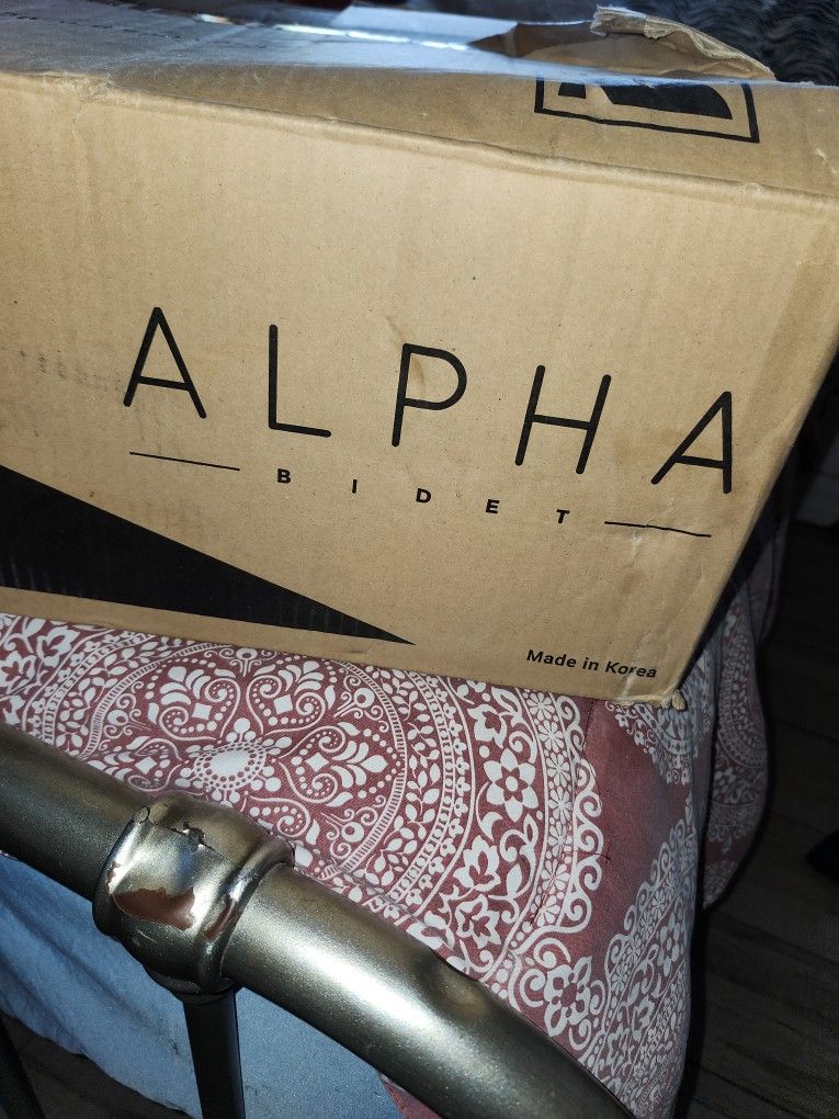 Alpha Bidet Toilet cover