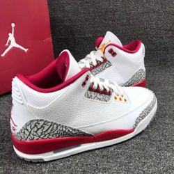Air Jordan 3s - Retro Mid Cardinal Red 