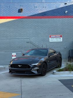 2022 Ford Mustang