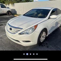 2012 Hyundai Sonata 