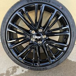 Cadillac CT5-V 20” OEM Onyx Wheels + Michelin Tires (1 New) — Genuine GM