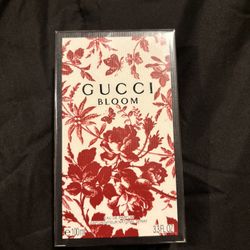 Gucci Bloom Perfume