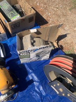 Wall mount electric cord and compressor line