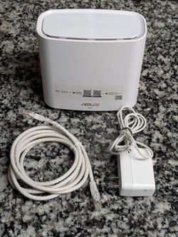 ASUS ZenWiFi XT8 AX6600 Tri-Band WiFi 6 Mesh Router Bundle w/ Adapter & Cable