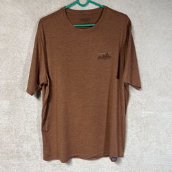 Patagonia Base Layer Mens T Shirt Mens Large Brown