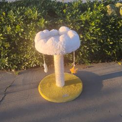 cat scratching post with perch