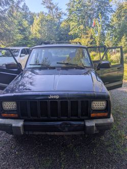 2000 Jeep Cherokee
