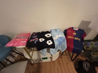 Doing deals hit me up! Sp5der, Denim Tears, Hellstar etc…