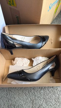 Women’s pointy heels shoe , $20