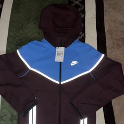 Nike Tech Reflective 