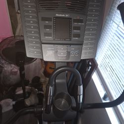 reebok elliptical rl 900 machine