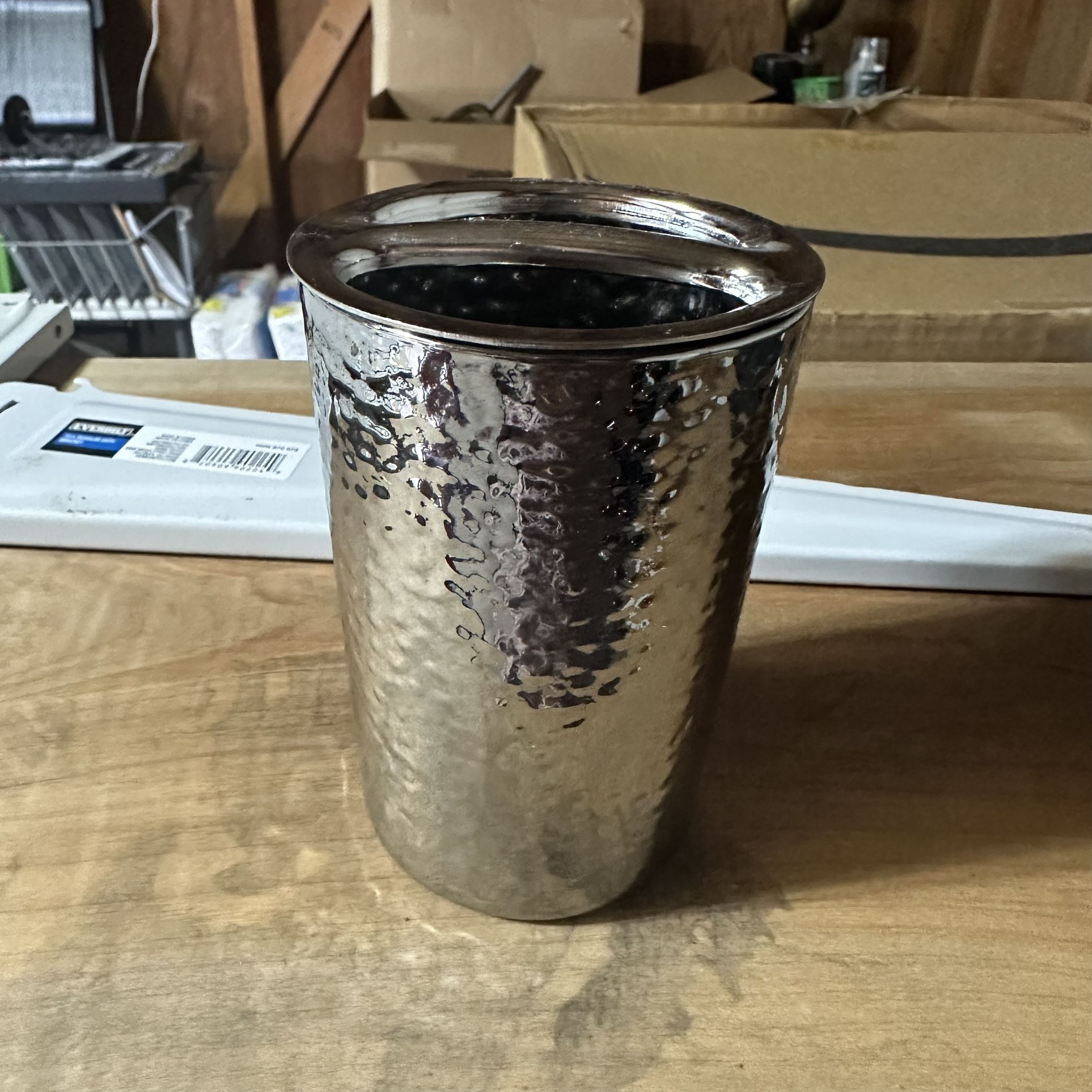 Glossy Silver Hammered Metal Toothbrush Holder