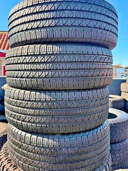 265 50 20 Goodyear tires Con 80% de Vida Las 4