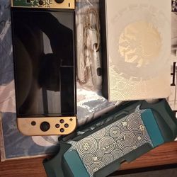 Nintendo Switch – OLED Model The Legend of Zelda™: Tears of the Kingdom Edition