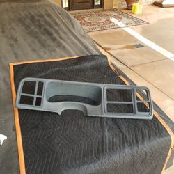 99-04 Silverado Dash Bezel