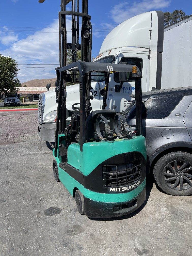 2015 Mitsubishi Forklift