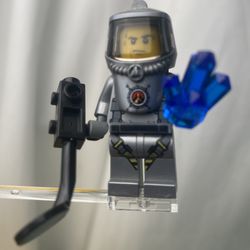 Lego Minifigure Volcano Explorer 2016 cty0690 Male Scientist 60124 60125 (Rare Collectors Item!)
