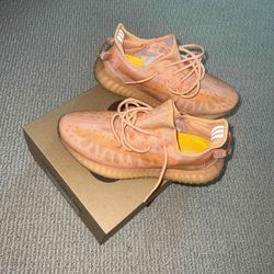 Pre-Owned Yeezy 350 Boost Mono Clay Men’s 9.5