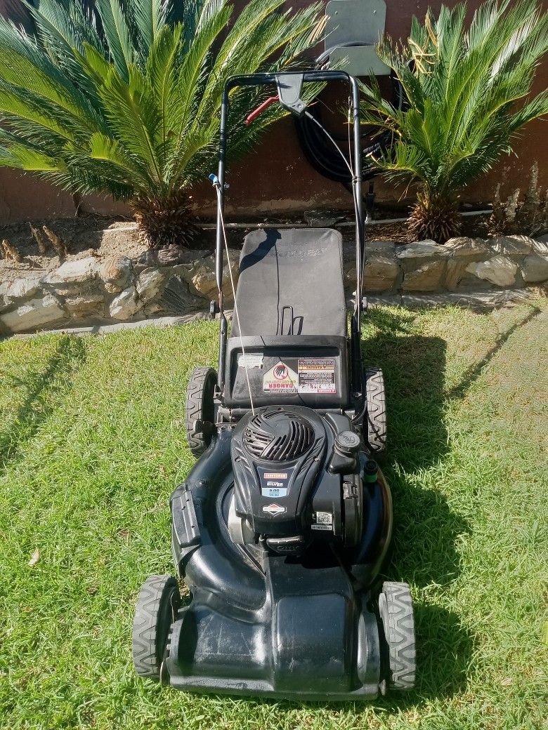 Lawn Mower Craftsman Silver 5.00 140cc