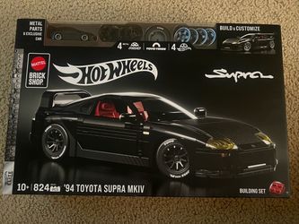 Mattel Brick Shop Hot Wheels '94 Toyota Supra MKIV 824pcs Set 10+ Metal