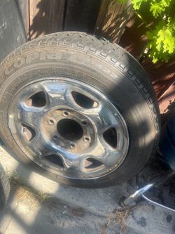 Spare tire for 1996 Nissan hardbody