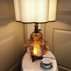 Beautiful Vintage Shabby Chic Lamp Flower Print Ornate 