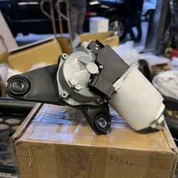 2004-2009 Dodge Durango Rear Wiper Motor