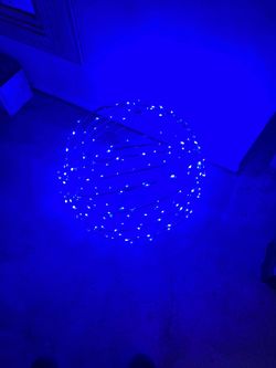 20” LED BALLS