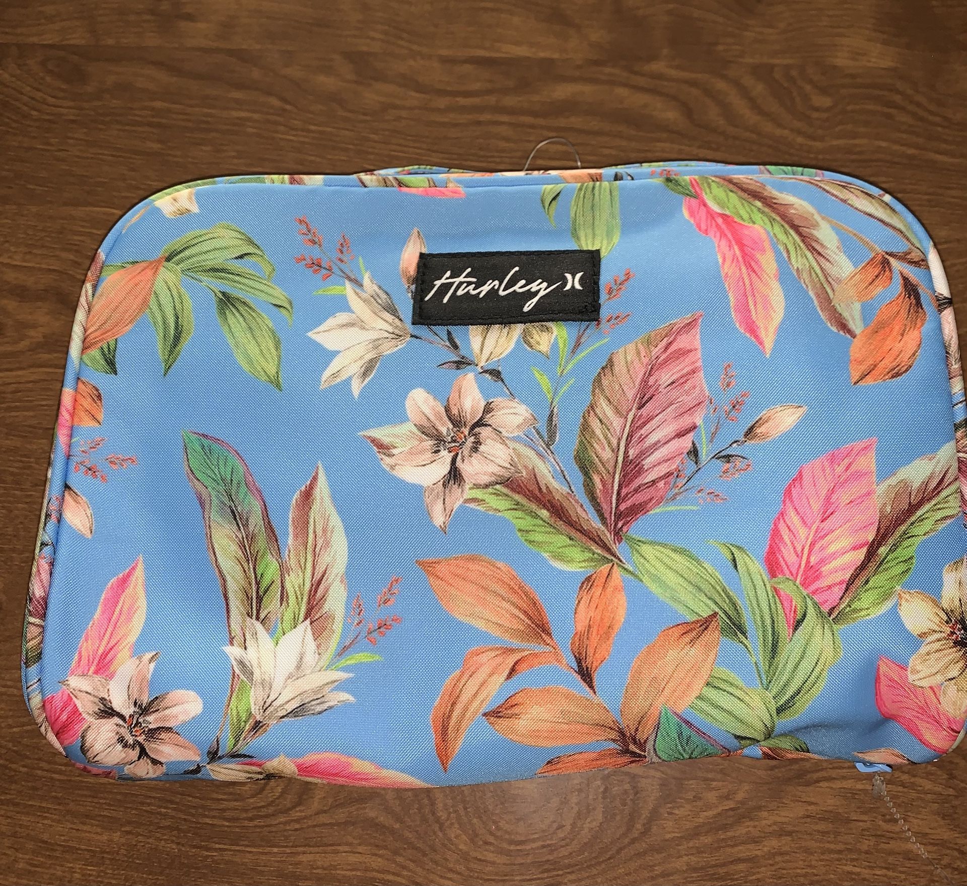 Hurley Travel Bag Nwt