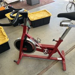 Schwinn EXERCISE BIKE 