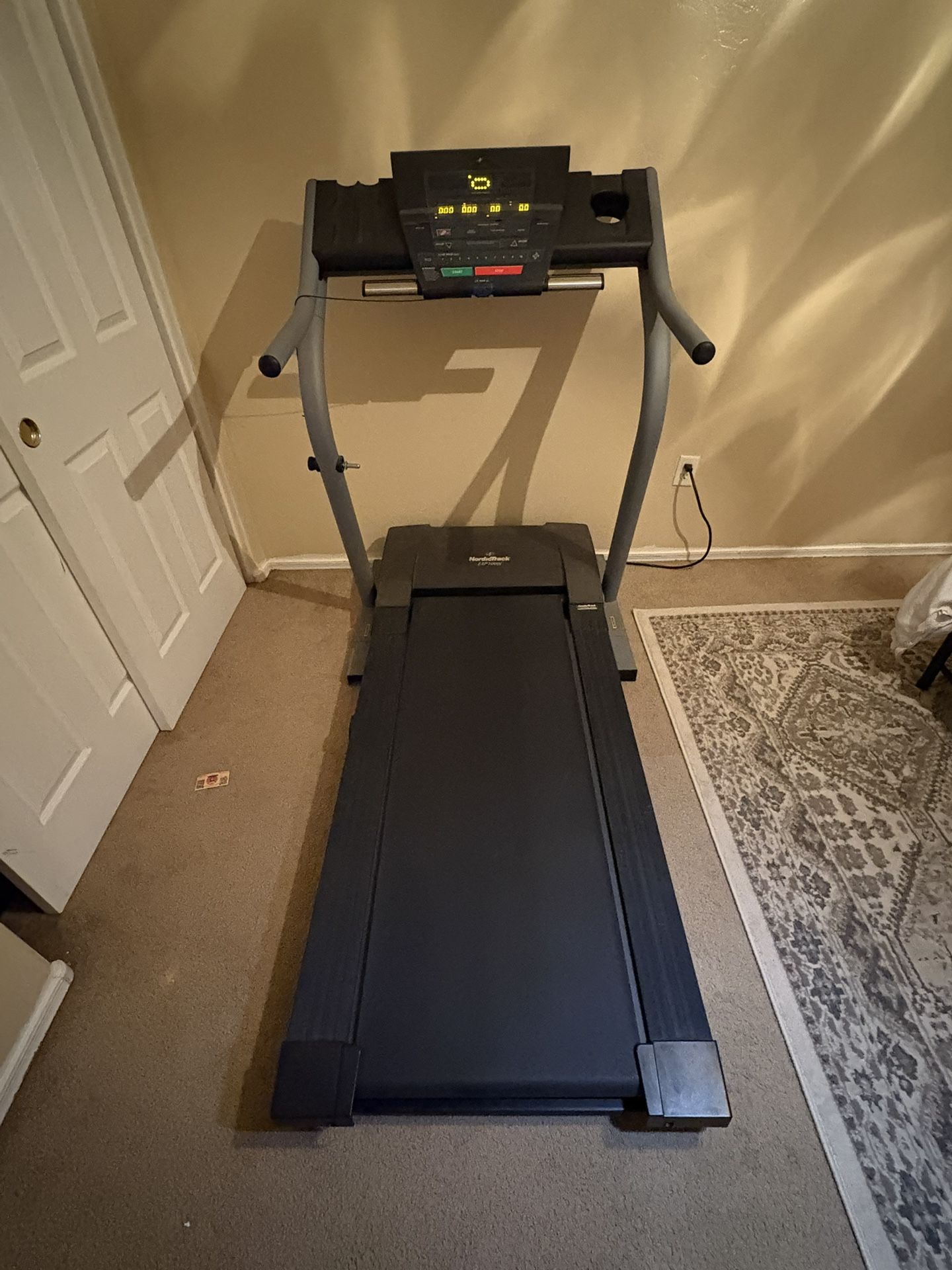 Treadmill 