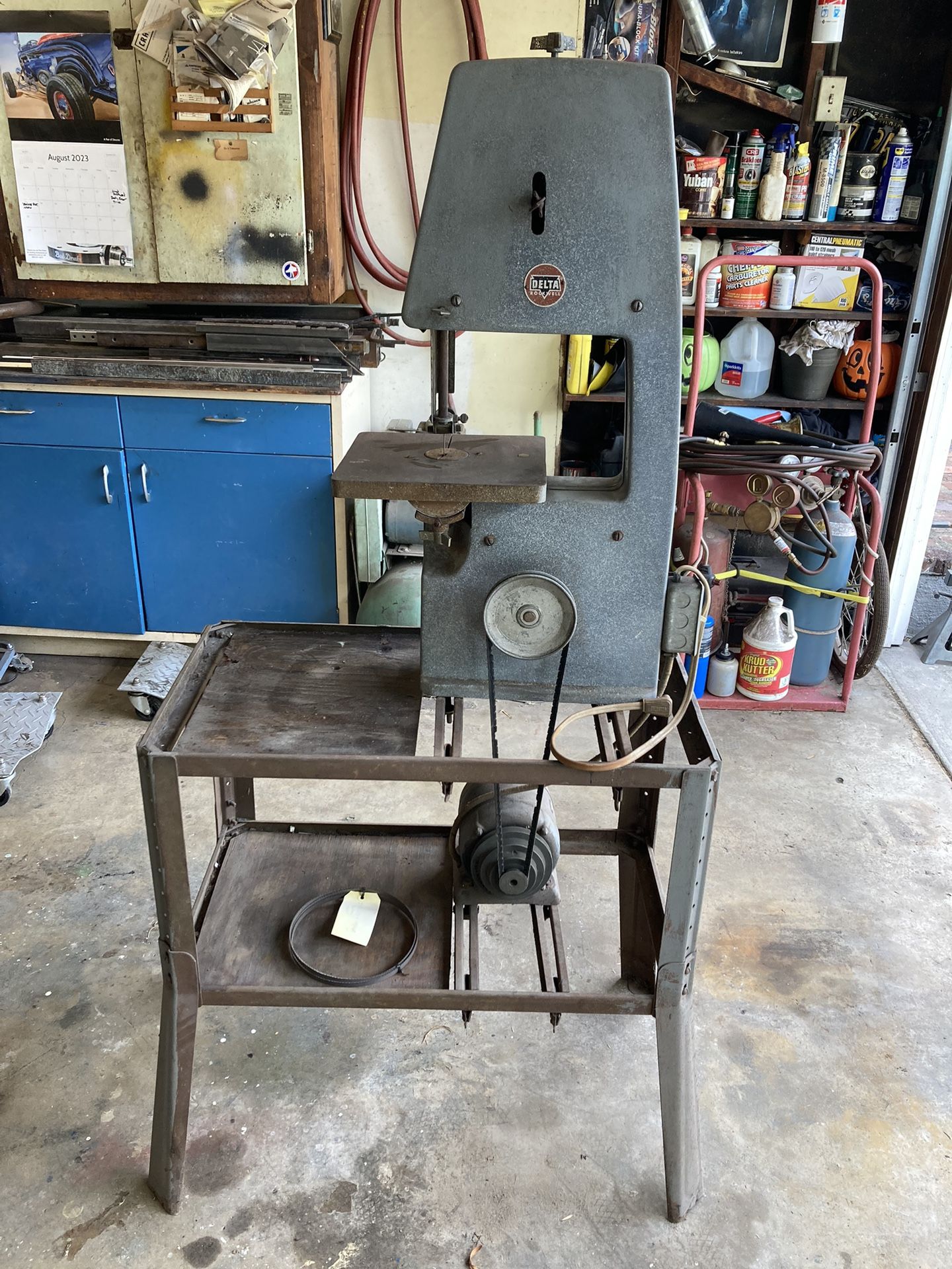 Vintage Delta Rockwell Bandsaw