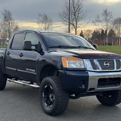 2008 NISSAN TITAN SE